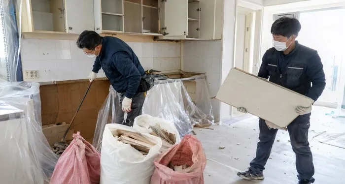 토르철거 철거 잔재 정리 사진
